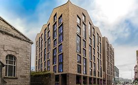 Queen Street Place